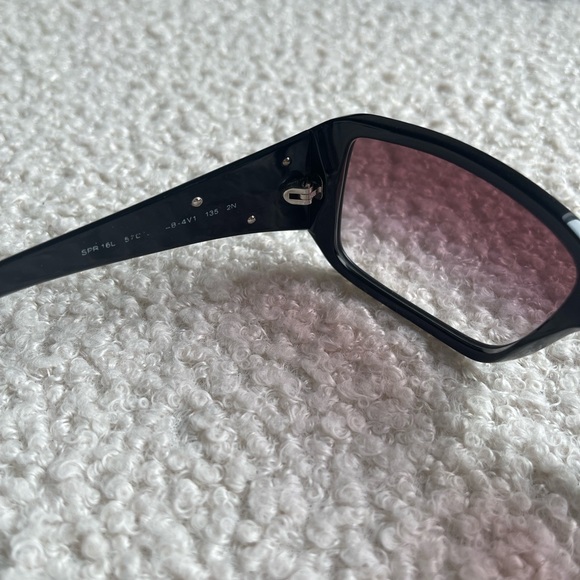 Prada Sunglasses - Picture 4 of 8
